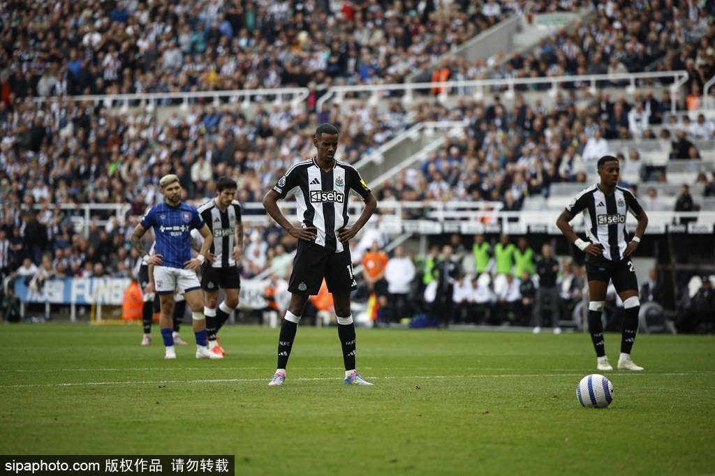 作为英超乃 作为英超乃